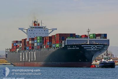 ZIM CHARLESTON - Container Ship (IMO: 9461506, MMSI: 477714100 ...